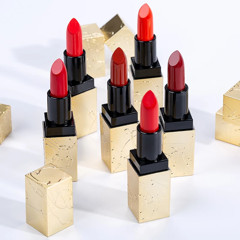 Colorina Pro-Artist glossy lipstick moisturizing long-lasting vitamin E waterproof |