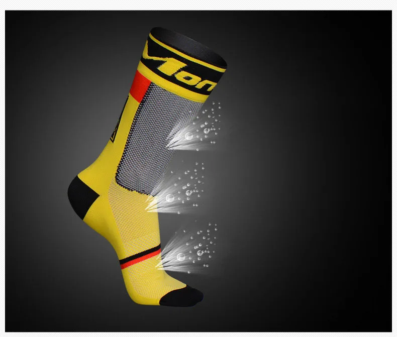 

2016 Men's Cycling Socks Crew Bike Footwear Four Color Stockings Barreled Bicycle Sport Socks For Men Calcetines Ciclismo Meias