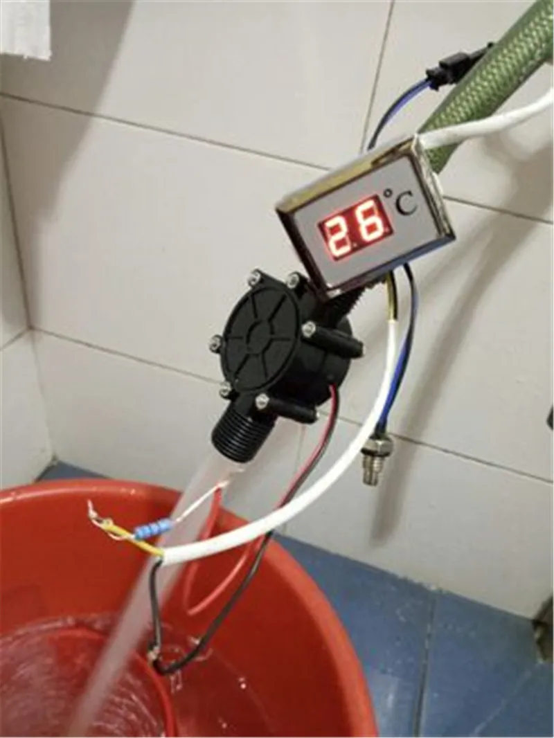 Geração de Energia da Tubulação de Água do Gerador de Energia da C.c. da Tensão Mini para a Bateria Pequena a Lâmpada do Diodo Emissor de Luz ou o Carregamento do Telefone C.c. Tensão 12 v 80 da 4.2v 5v Geração de energia da tubulação de água