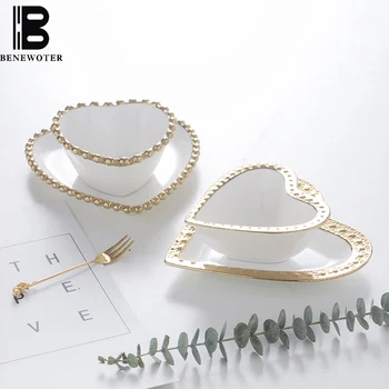 

Creative Ceramic Heart Shape Emboss Gold Plated Bowl Plate Nordic Luxury Fruit Dessert Pastry Dish Storage Tray Home Tableware
