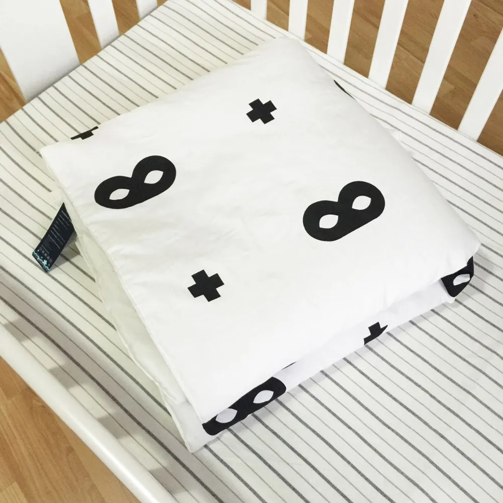 Новорожденных Детское одеяло, хлопок белый черный пол играя коврик ковровое покрытие, мультфильм Дети Лето quiltl, размеры 130X90 см, 550 г