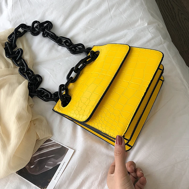 سميكة سلسلة Crossbody حقائب للنساء 2019 الأزياء نمط الحجر صغيرة الكتف حقيبة ساعي السيدات مصمم المحافظ و حقيبة يد سميكة سلسلة Crossbody حقائب للنساء 2019 الأزياء نمط الحجر صغيرة الكتف حقيبة ساعي السيدات مصمم المحافظ و حقيبة يد