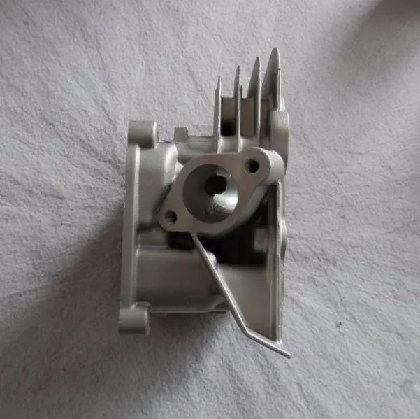 CYLINDER HEAD MITSUBISHI GM182 GT600 7