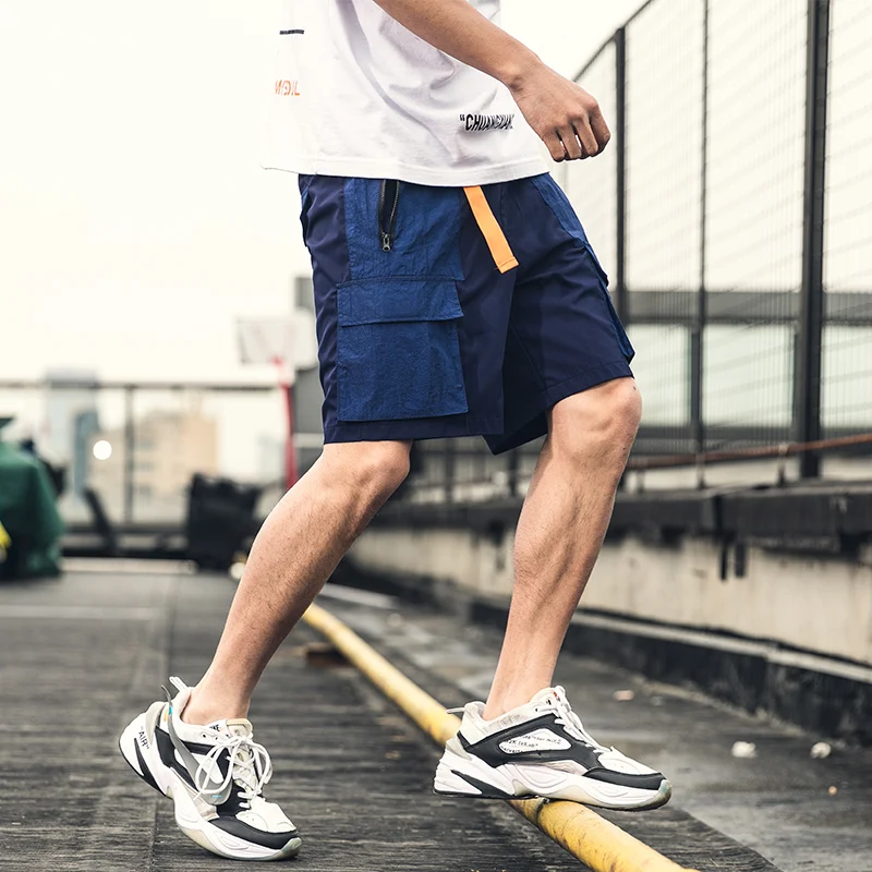 Летний стиль Для мужчин грузовые шорты человек хип-хоп Уличная ленты молнии по колено короткие бегуны ABZ387