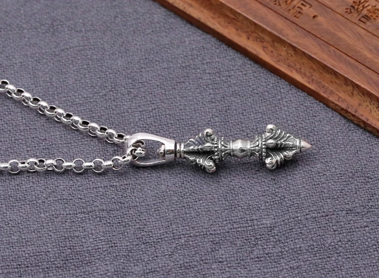 pendant0531b