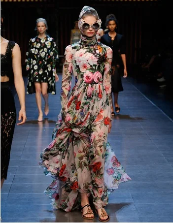 

The spring/summer 2016 women's new dresses elegant waist big swing sequins rose posed long-sleeved printed long dress