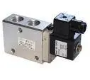 

Free Shipping G1/2'' 3 Way Single Coil Solenoid Valve 8020850 12mm Flow Bore Normally Closed Type 10pcs In Lot