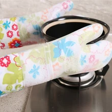 Утолщаются плюс хлопок двойной слой силиконовые перчатки Микроволновая печь выпечки с цветочной тканью анти-скальдинг Нескользящие перчатки