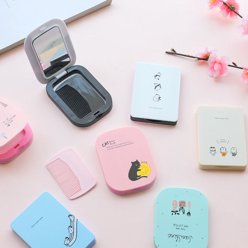 

Cute cat color cartoon small mirror comb set portable portable mirror collapsible makeup mirror mini mirror