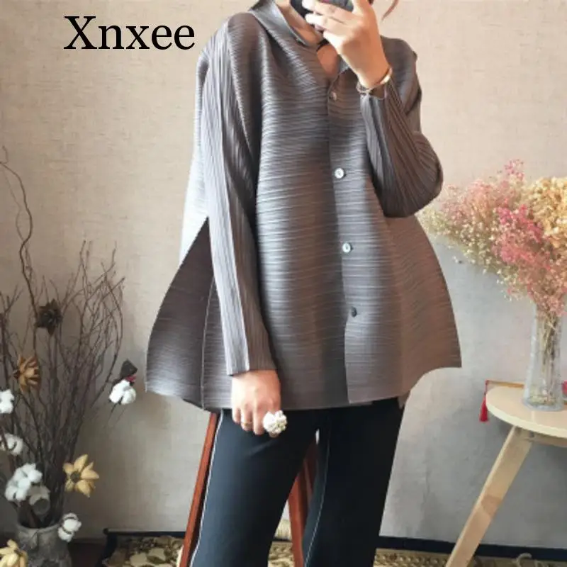 

Xnxee 2019 Новая Летняя мода воротник-стойка рукава летучая мышь плиссированная однобортная Свободная рубашка женская блузка