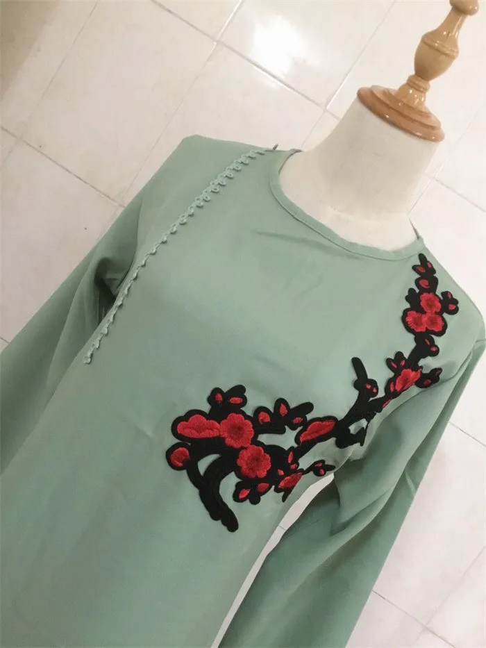 Green (5)
