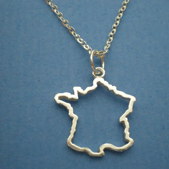 Tiny Country Map France Necklace Charm Pendant Hollow Outline European Pride French Paris Map Necklaces for Souvenir Gift