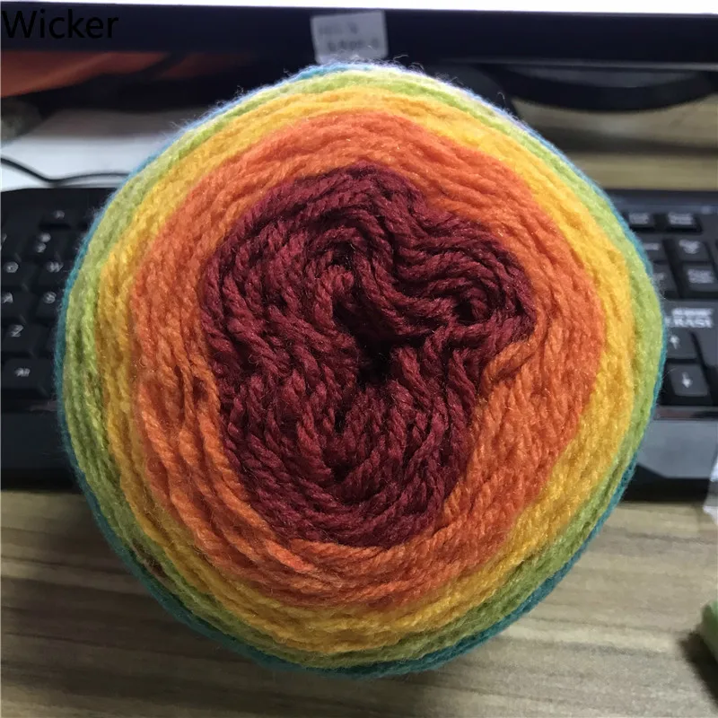

200 Grams/ball Thick Wool Blended Yarn for Hand Knitting Overcoat Yarn for Hand Crochet Shawl Scarf Hats Diy Sewing Materials