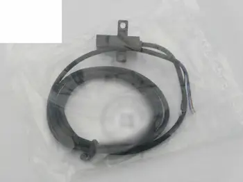 

NPN DC5-24V 100mA Slotted Optical Switch EE-SX672A-WR 5MM Photoelectric sensor 1 Meter Wire