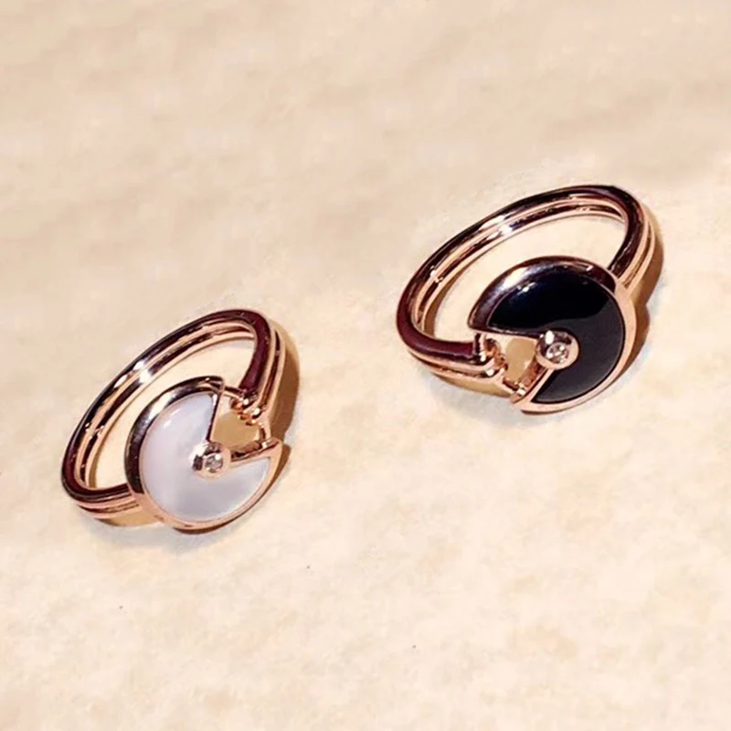 

Hot Brand Pure 925 Sterling Silver Jewelry For Women Small Round Rings Amulet Rings Mother Shell Pearl Onxy Rings Party Jewelry