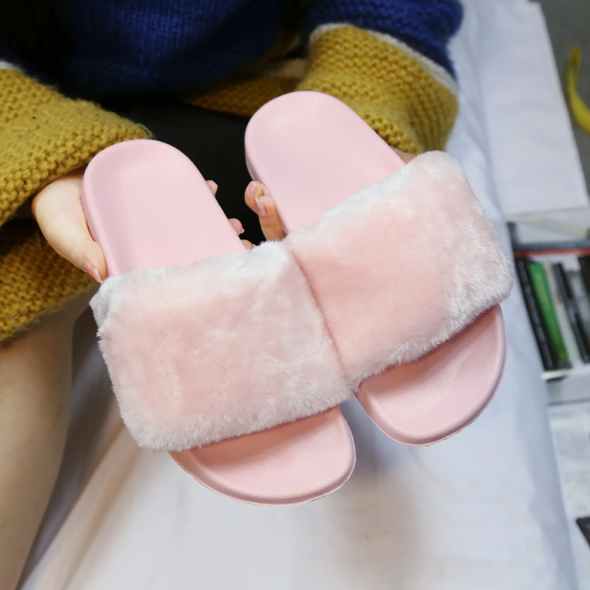 White Fluffy House Shoes White Fluffy House Shoes