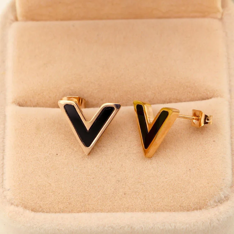 

Martick Simple Earrings 316L Stainless Steel V Shape With Black Piece Stud Earrings For Girl E203