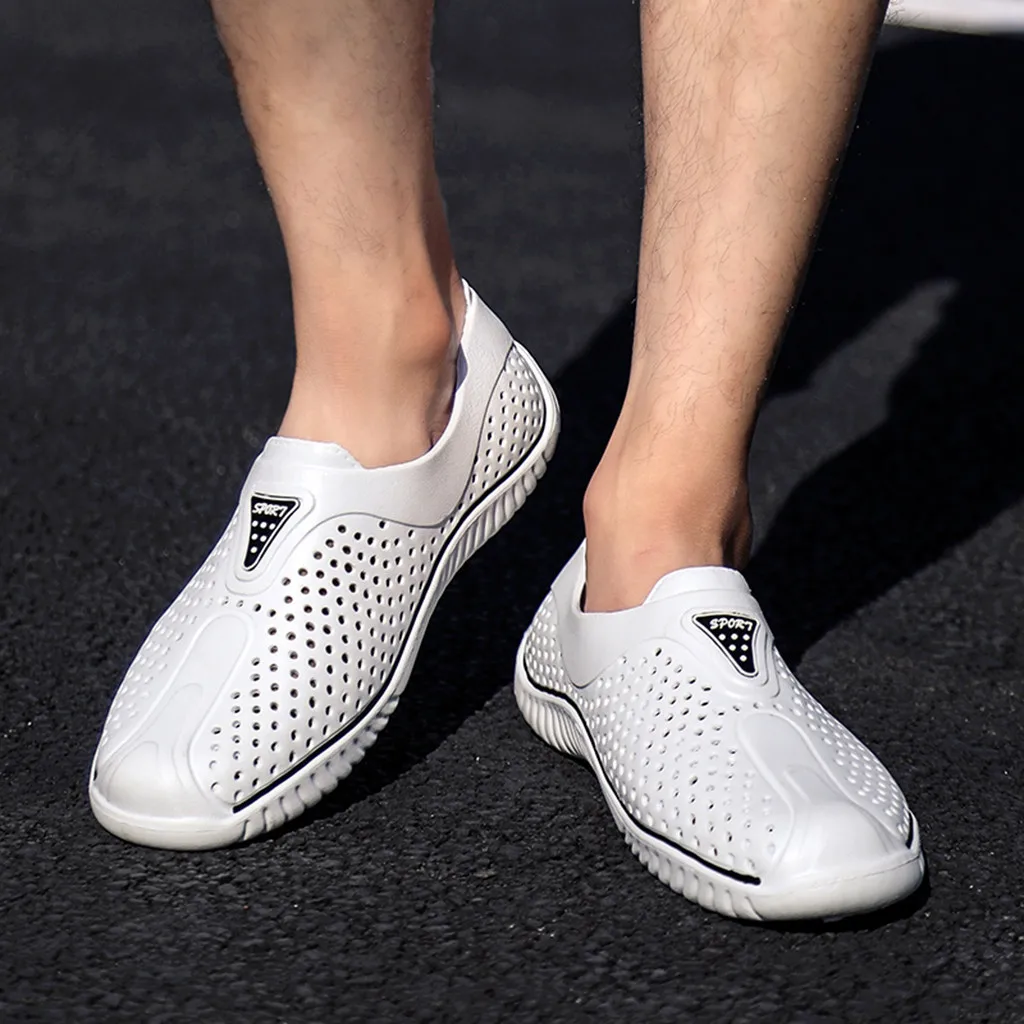 

SAGACE-Men sandals 2019 new arrivals summer shoes soft beach sandals shallow casual sandals men hole shoes size 40-45 6J26
