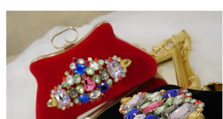 new wild color diamond hand hard shell bag cheongsam banquet clutch bag chain diamond dress bag