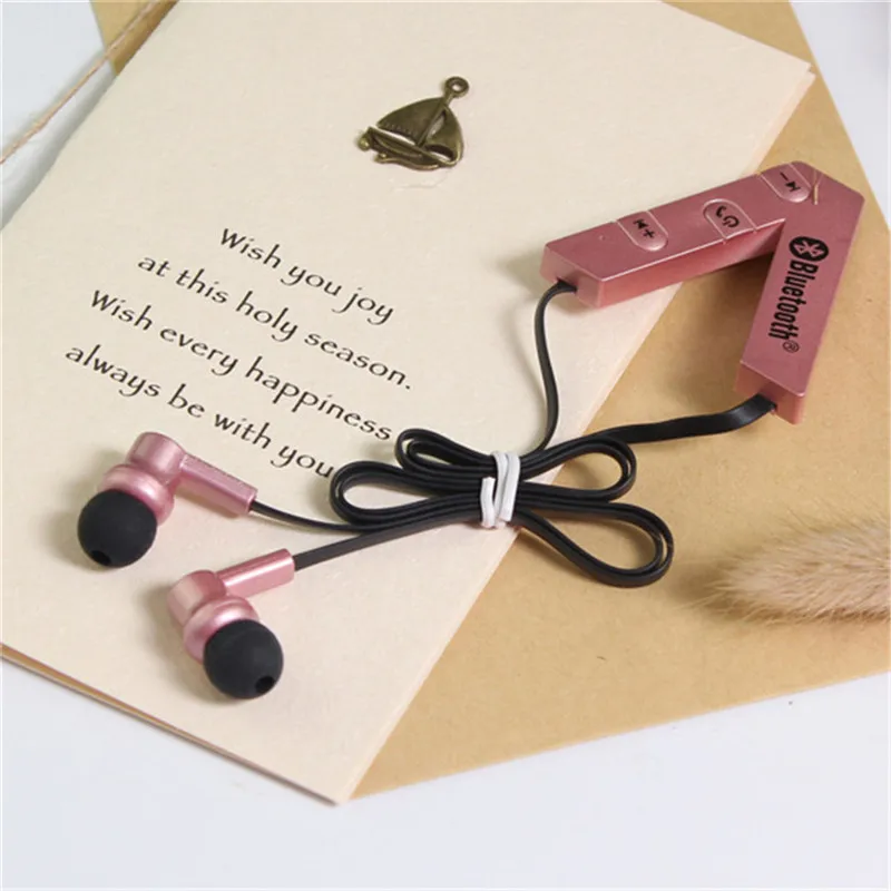 bilder für 4 Farben Drahtlose Kopfhörer Sport Bluetooth Headset Bilateralen Stereo Lauf Kopfhörer mit Usb-ladekabel Schnelles Verschiffen bilder für 4 Farben Drahtlose Kopfhörer Sport Bluetooth Headset Bilateralen Stereo Lauf Kopfhörer mit Usb-ladekabel Schnelles Verschiffen