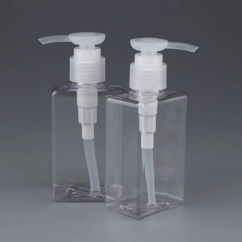 2pcs 150mL Refillable Empty Durable Plastic Shampoo & Conditioner Pump Bottles Container Tools Set (5 ounce)