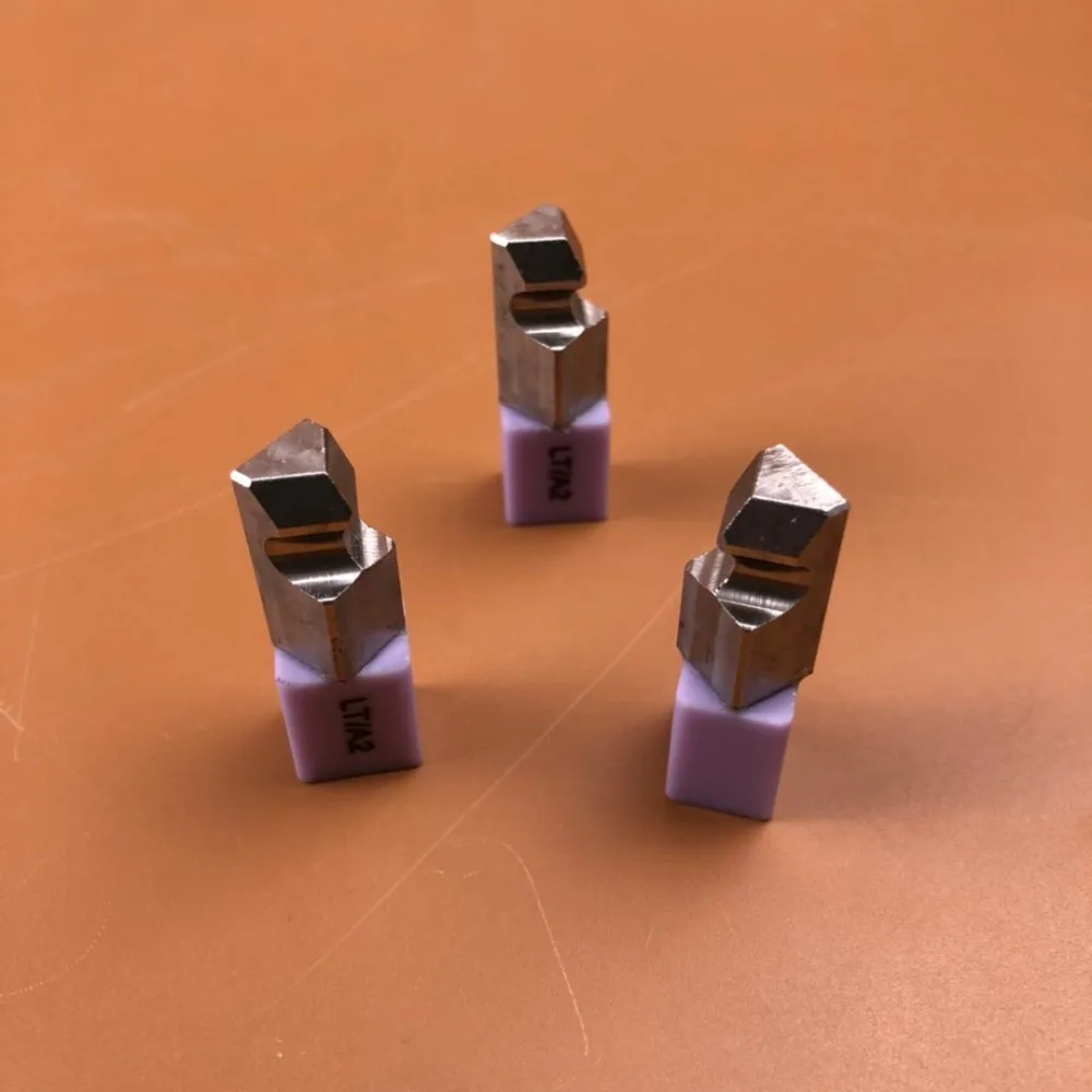 1 (12)