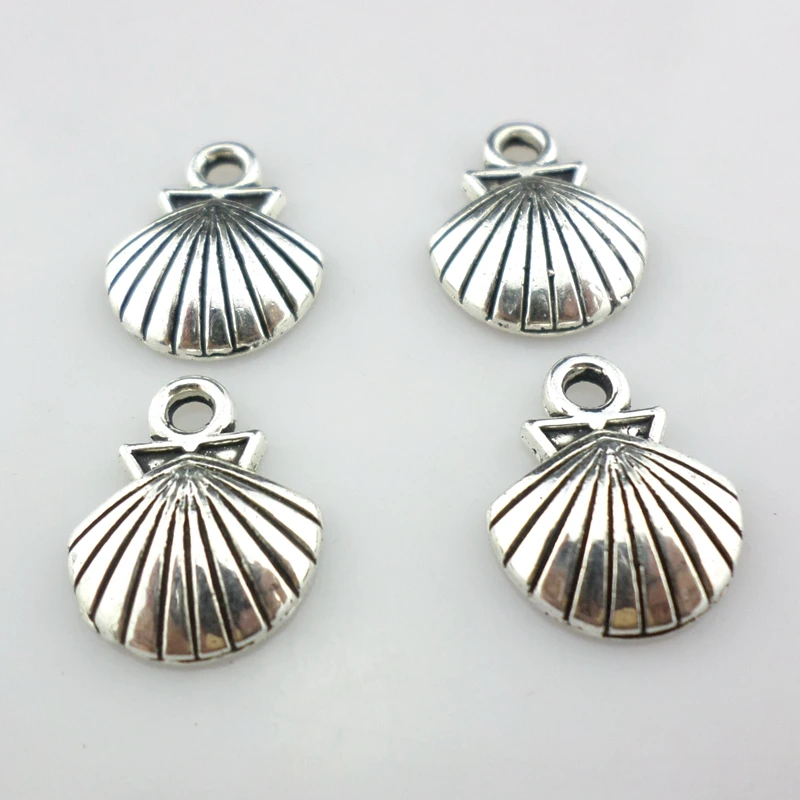 16/48pcs Tibetan Silver Shell/Conch Charms Pendants Crafts Beads 10x20mm 16/48pcs Tibetan Silver Shell/Conch Charms Pendants Crafts Beads 10x20mm