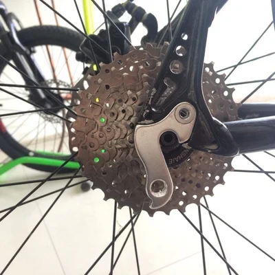 derailleur hangers