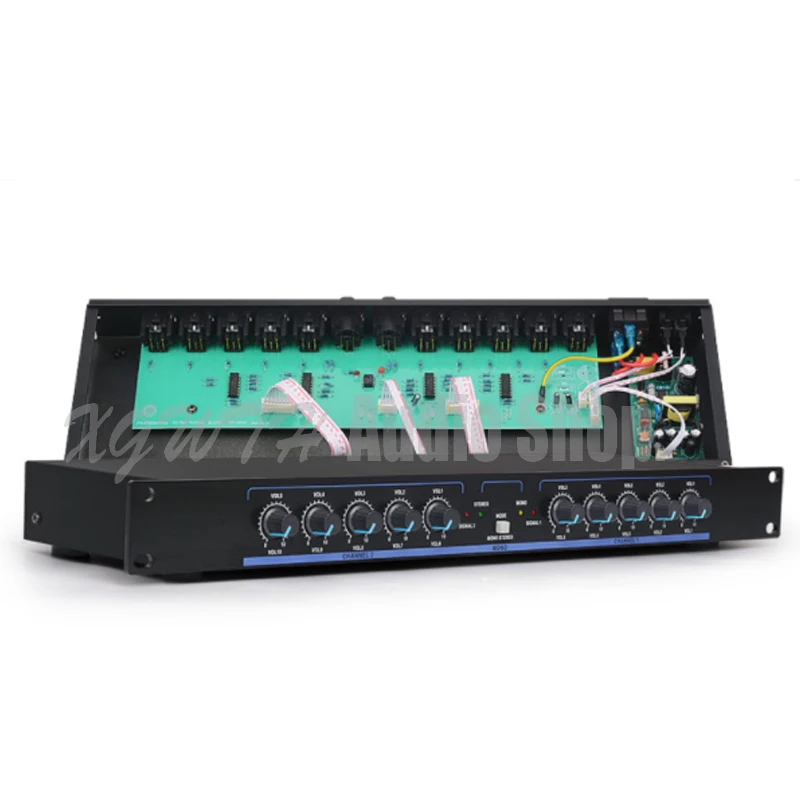 Audio Signal Distributor Two Into Ten Gold-plated