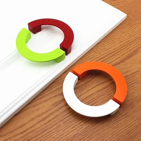3.75 ''Colorful درج التأثيرات مقابض مضمد سحب مقابض للخزانة باب مقبض سحب مقبض Firniture الأجهزة الأحمر الأخضر الأبيض البرتقال