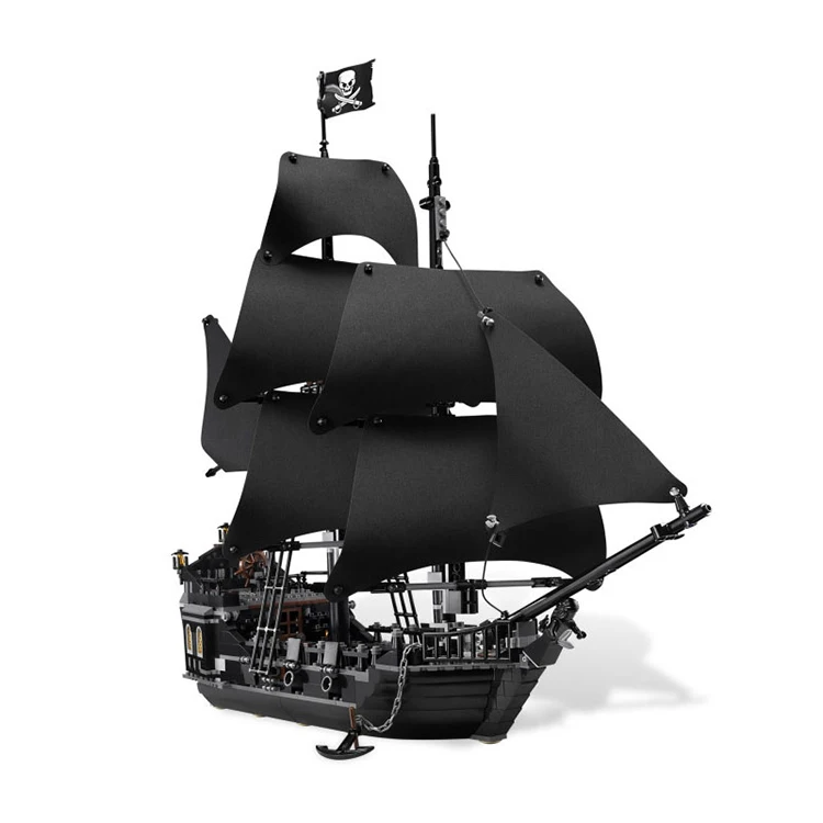 

Pirates of the Caribbean The Black Pearl Pirate Ship Model set Building Blocks Kits bricks Toys for Children 4195