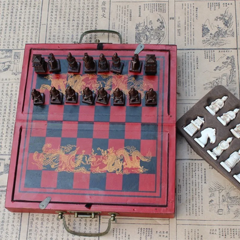 

Yernea Antique Chess Terracotta Warriors Three-dimensional Chess Pieces Wooden Folding Chessboard Small Christmas Gifts