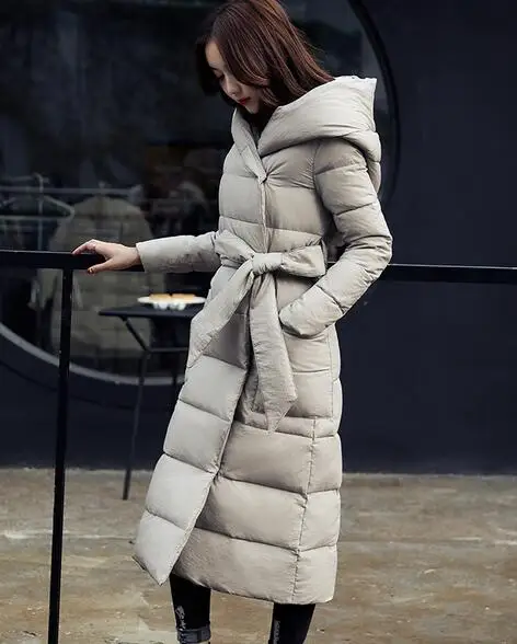 Однотонная куртка размера плюс с капюшоном в стиле милитари, зимняя женская куртка, длинное стеганое пальто, пуховая хлопковая теплая верхняя одежда - Цвет: Серый