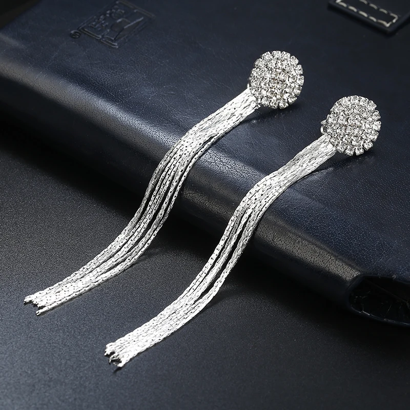 

2019 Luxury Silver Clip on Earring Full Rhinestone Long Tassel Ear Clips for Women Without Piercing Wedding Bridal Party Jewelry