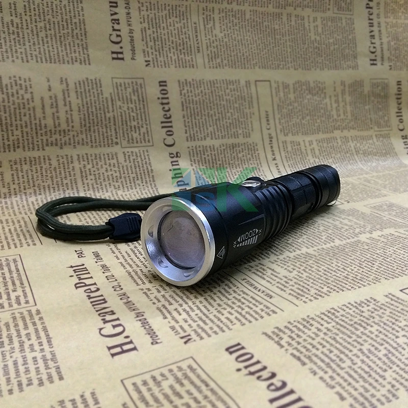 Brightest Telescopic Zoom Flashlight Strobe Lights Torch for Camping