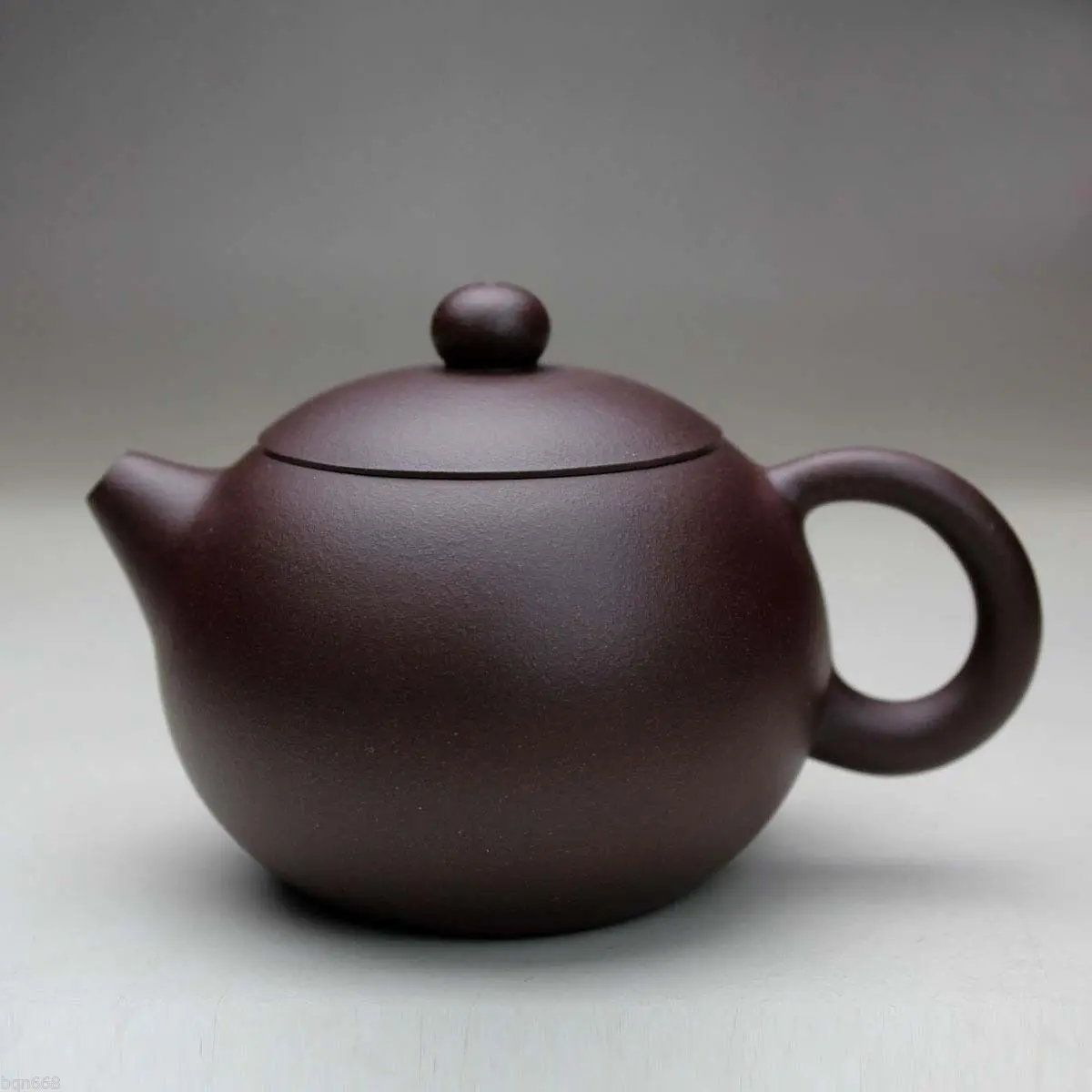 

Chinese Yixing Handmade Tea Pot Purple Clay Teapot Tea Pot
