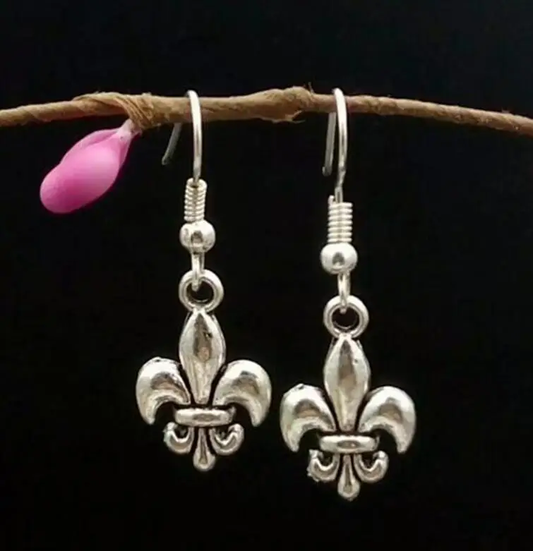 fleur de lis costume jewelry