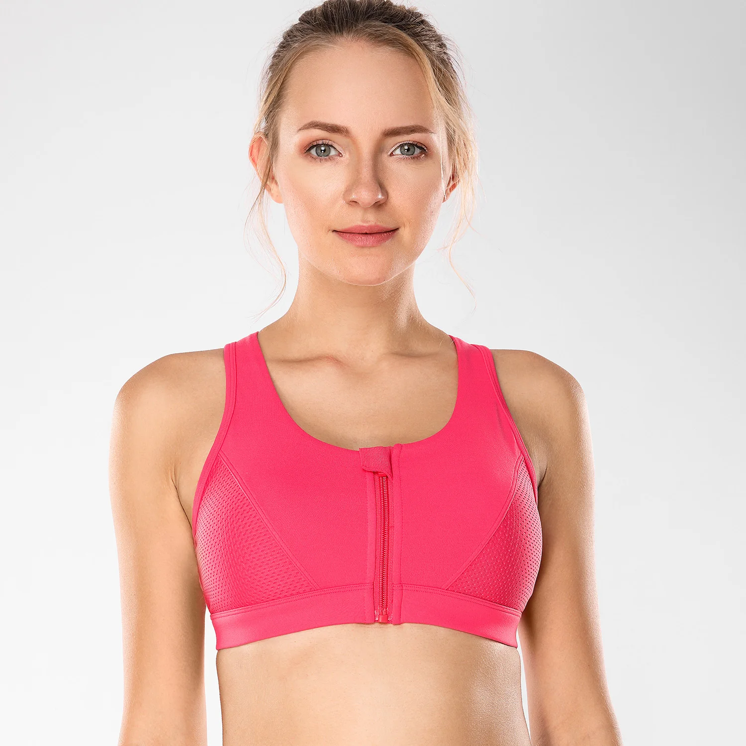 sports bra with front pocket