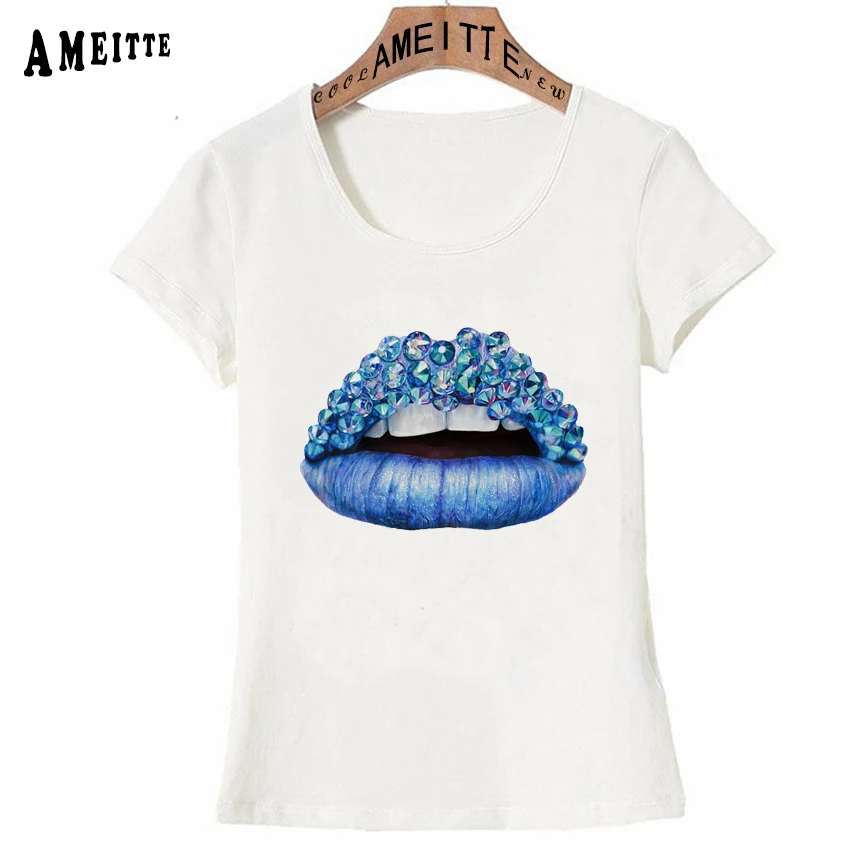

New Fashion Women T Shirt Sexy Lip Print T-Shirt Pretty Blue Lips Art Design Casual Tops Summer Woman Elegant Simple Tees