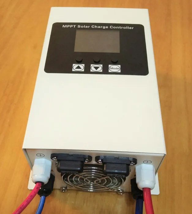 

Freeshipping 1x LCD display MPPT solar charge controller 28A