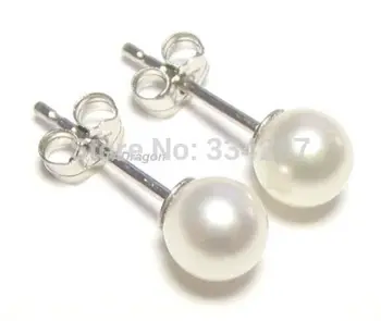 

5.5-6mm Akoya White Pearl 14K White Gold Earring Studs