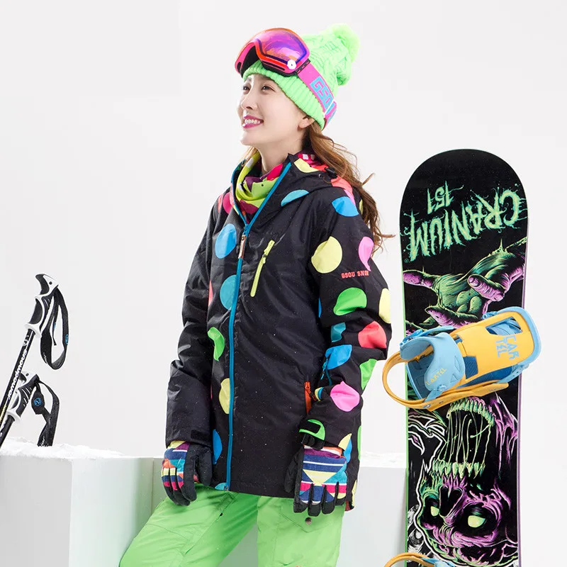 GSOU снег бренд лыжная куртка женская сноуборд куртка женская зимняя водонепроницаемая Лыжная Сноубординг костюмы Дешевые уличные зимние пальто