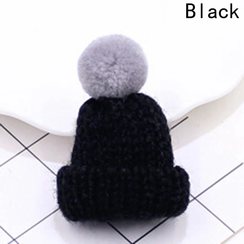 

6 Color Cute Mini Knitted Hairball Hat Brooch Sweater Pins Badge Collar Clothes Accessories Creative Hats Pin Brooches Women