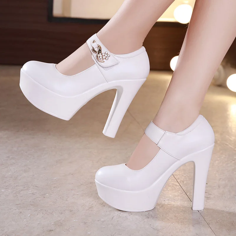 Plus Size 32-43 Rhinestone Wedding Shoes Block Heels Pumps Women 2019 White Silver Red Extreme High Heel Shoes Platform