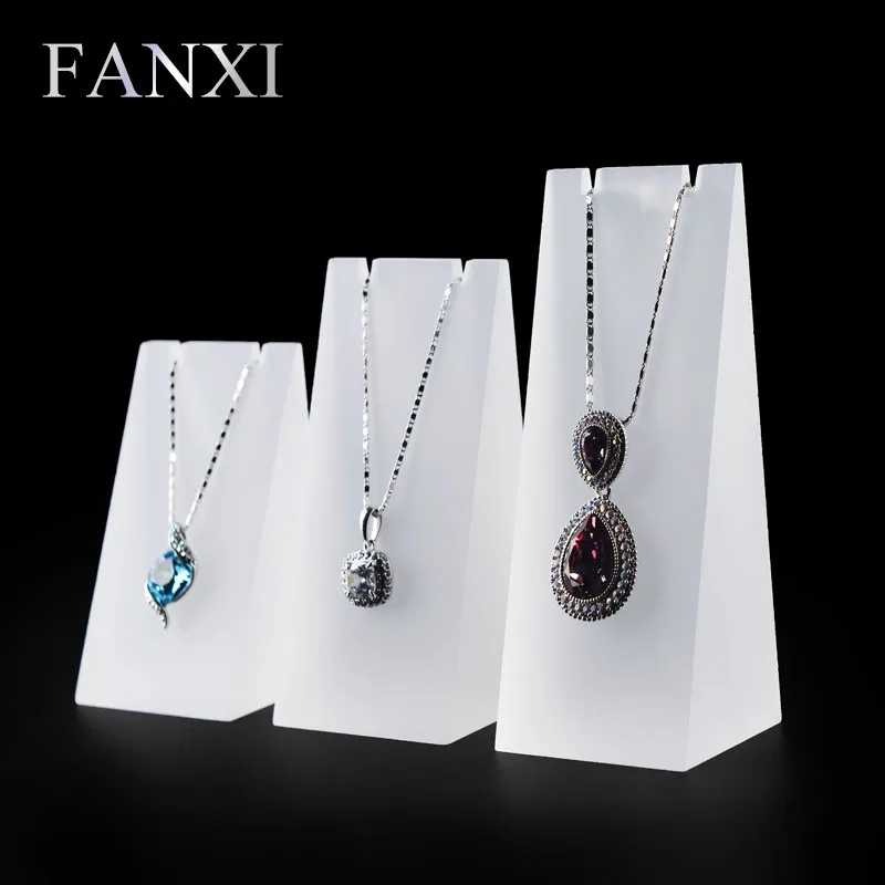 

FANXI Fashionable Necklace Display Stand Pendant Holder Prop Set Matte Acrylic Jewelry Display Rack Shop Organizer 3pcs/ Set