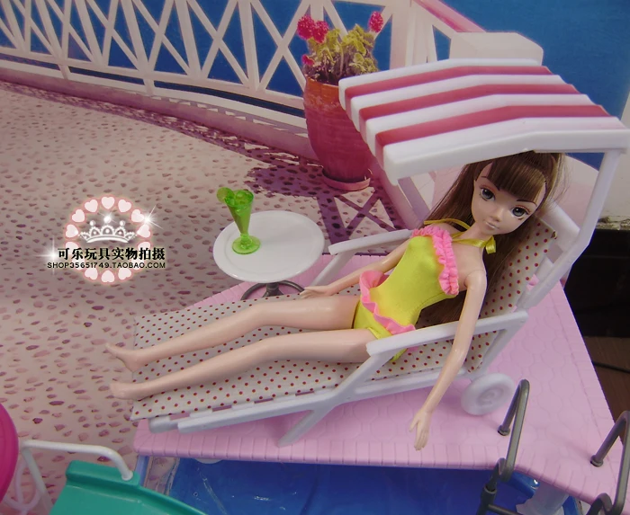 Comprar Accesorios de muñecas para muñeca barbie de juguete, muebles de piscina, sombrilla, silla de playa, se puede deslizar para juego de piscina de muñecas barbie