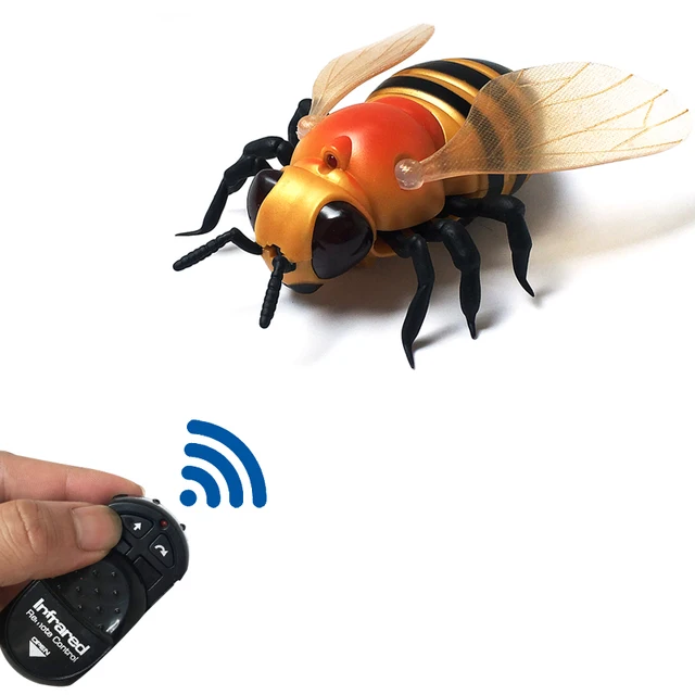 Radio Remote Control Realistic Fake Bee RC Insect Bug RC Prank Toys