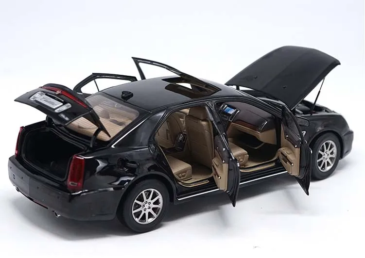 1:18 GM Cadillac SLS литая под давлением модель Черная Игрушечная машина из сплава миниатюрная коллекция подарки