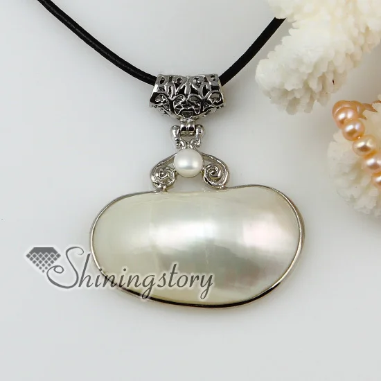 

oval seashell mother of pearl oyster sea shell and pearl silver filled brass pendant necklaces 2013 cheap handmade jewelry