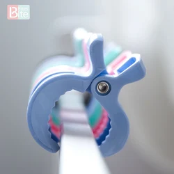 Bite Bites 5pcs Play Gym Accessories Lamp Pram Stroller Pegs To Hook Seat Cover Blanket Clips Car Pacifier Clips Baby Teether Bite Bites 5pcs Play Gym Accessories Lamp Pram Stroller Pegs To Hook Seat Cover Blanket Clips Car Pacifier Clips Baby Teether